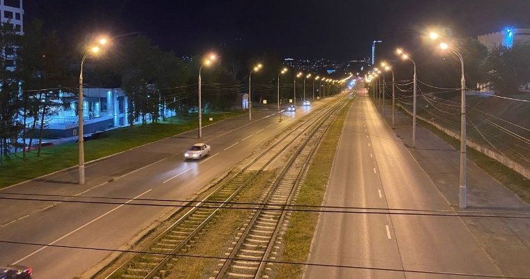 Ижевчанин предложил убрать бордюры вдоль трамвайных путей в столице региона 