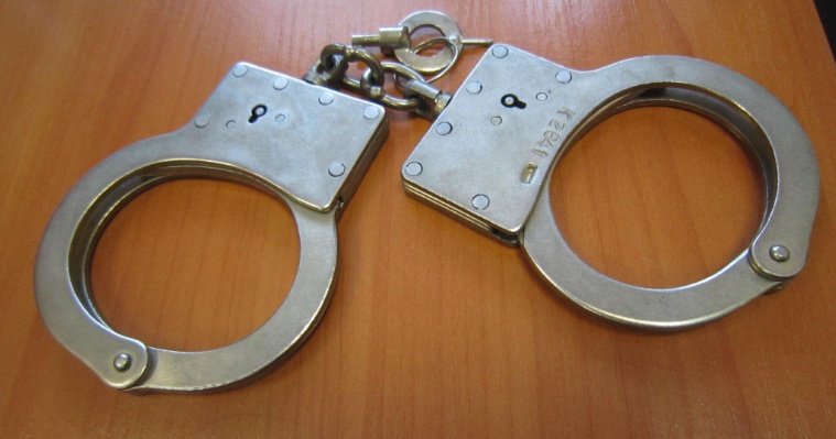 В Удмуртии по подозрению в мошенничестве задержаны восемь сотрудников автосалона