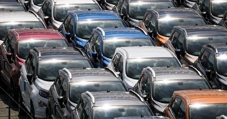 В Литве запретили использовать автомобили с российскими номерами