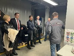 Представители Компании «ЛУКОЙЛ» во вторник посетили два ижевских завода