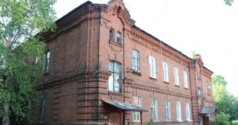 В Глазове собрались снести старинный жилой дом