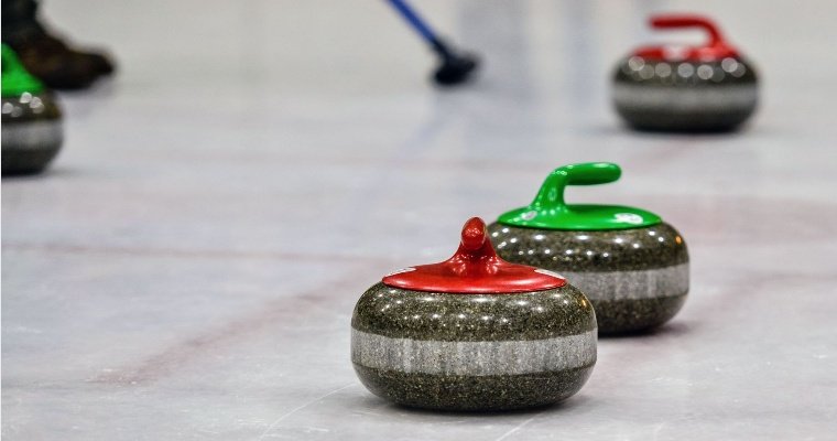 На центральном катке Ижевска в новогодние праздники проведут мастер-классы по фигурному катанию и кёрлингу 