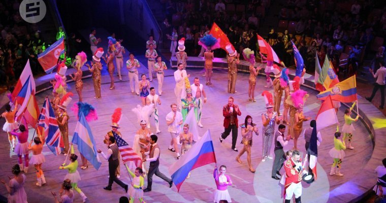 Воздушный полёт, акробаты и эквилибристы: в Ижевске прошёл второй конкурсный день циркового фестиваля