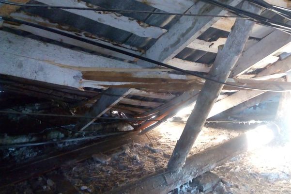 В Ижевске восстановили отопление жилого дома с рухнувшей кровлей