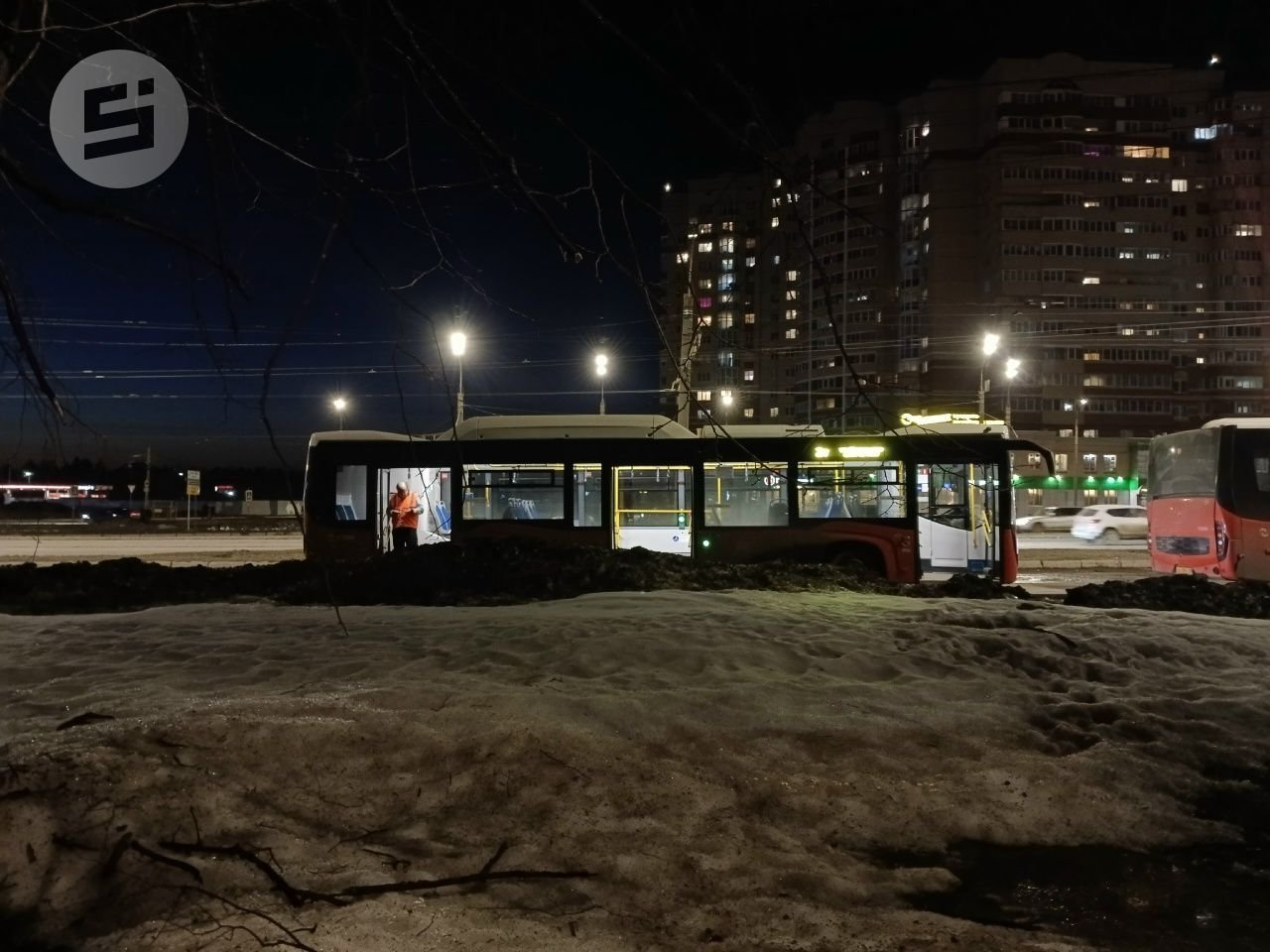 За последние 10 дней марта сугробы в Удмуртии уменьшились на 19-36 сантиметров