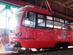 В Донецке собрали трамвай по ижевской технологии