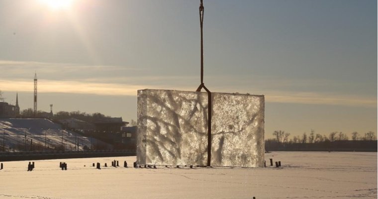 Заготовка льда для новогоднего городка началась в Ижевске