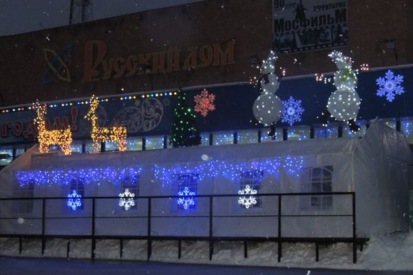 Предприятия и организации Ижевска начали подготовку города к Новому году