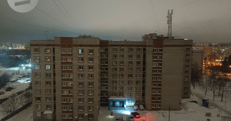 Часть домов на улице Петрова и Труда в Ижевске осталась без света
