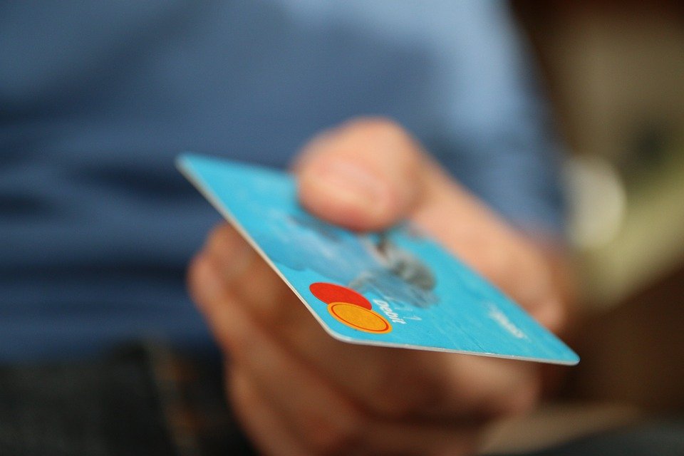 Удмуртия стала лидером по темпам роста выдачи кредитных карт в феврале