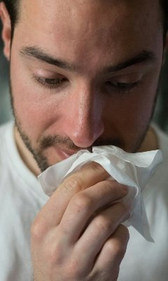 Врач дала советы жителям Удмуртии по борьбе с поллинозом
