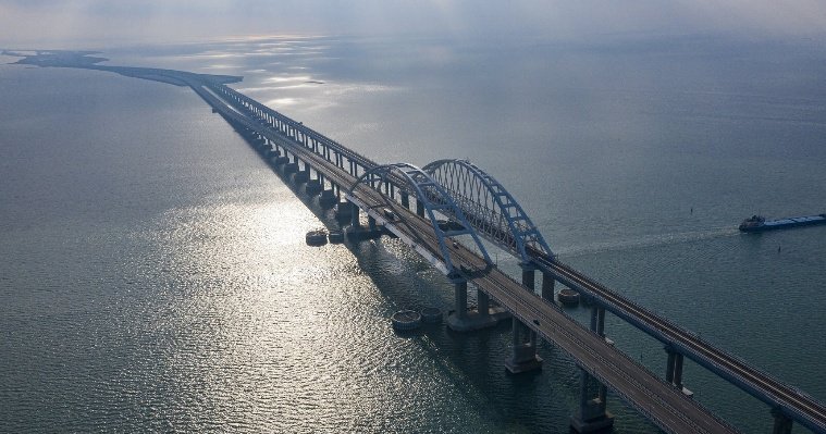 Празднование 100-летия прокуратуры в Удмуртии и ремонт Крымского моста: новости к этому часу