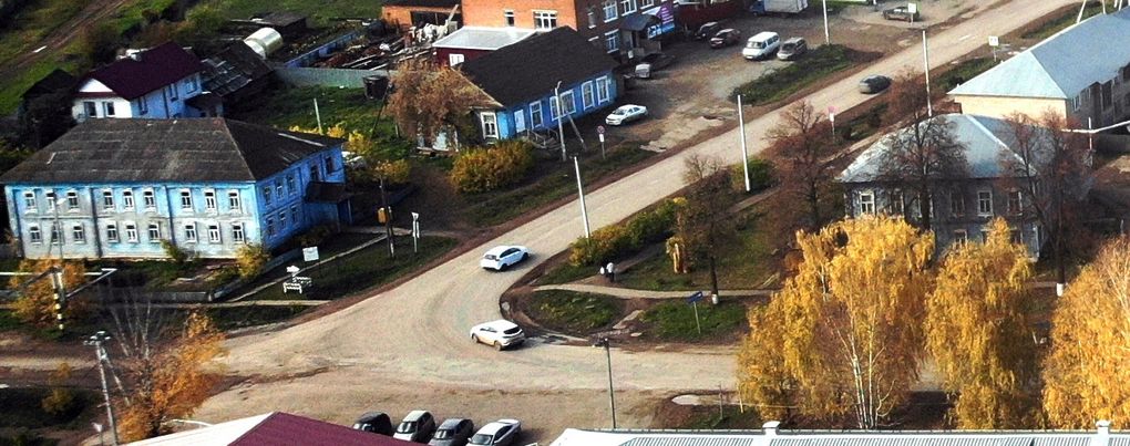 Два исторических здания решили снести в Дебёсах