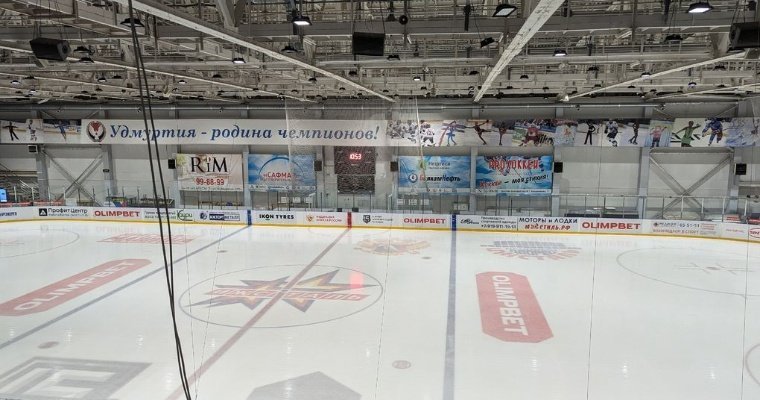В ХК «Ижсталь» перешёл новый защитник