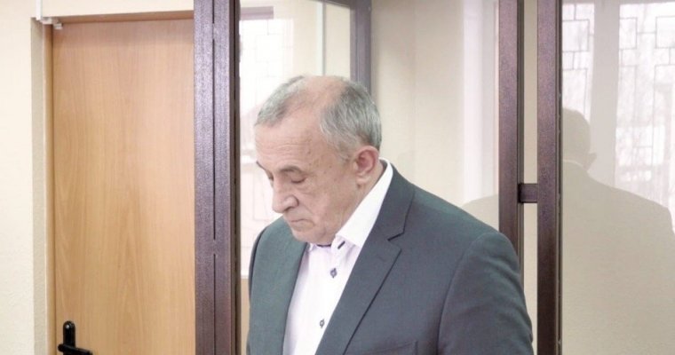 Текстовая трансляция: прокурор зачитает обвинение по делу экс-главы Удмуртии Александра Соловьева