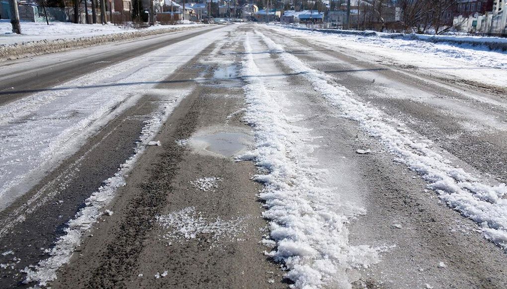 Глазов при уборке снега перешёл на чистую соль в качестве реагента