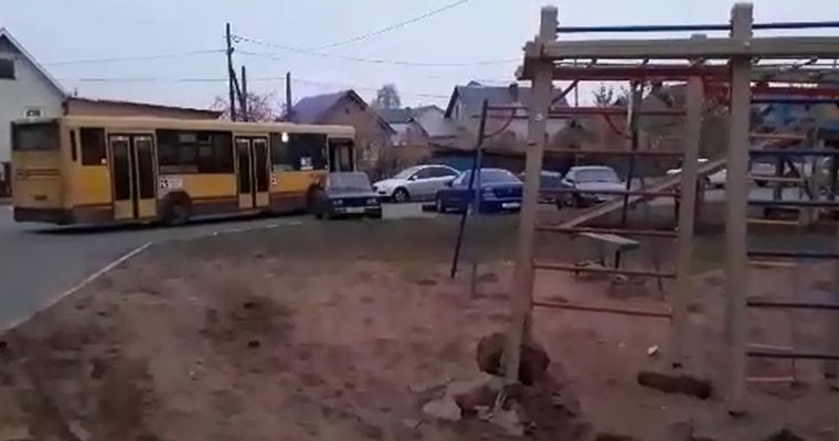 Уголовное дело возбудили в отношении угнавшего автобус жителя Ижевска