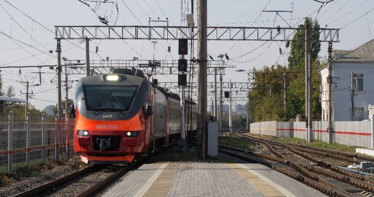 Поезд «Ижевск-Екатеринбург» отменили из-за низкого спроса на фоне коронавируса
