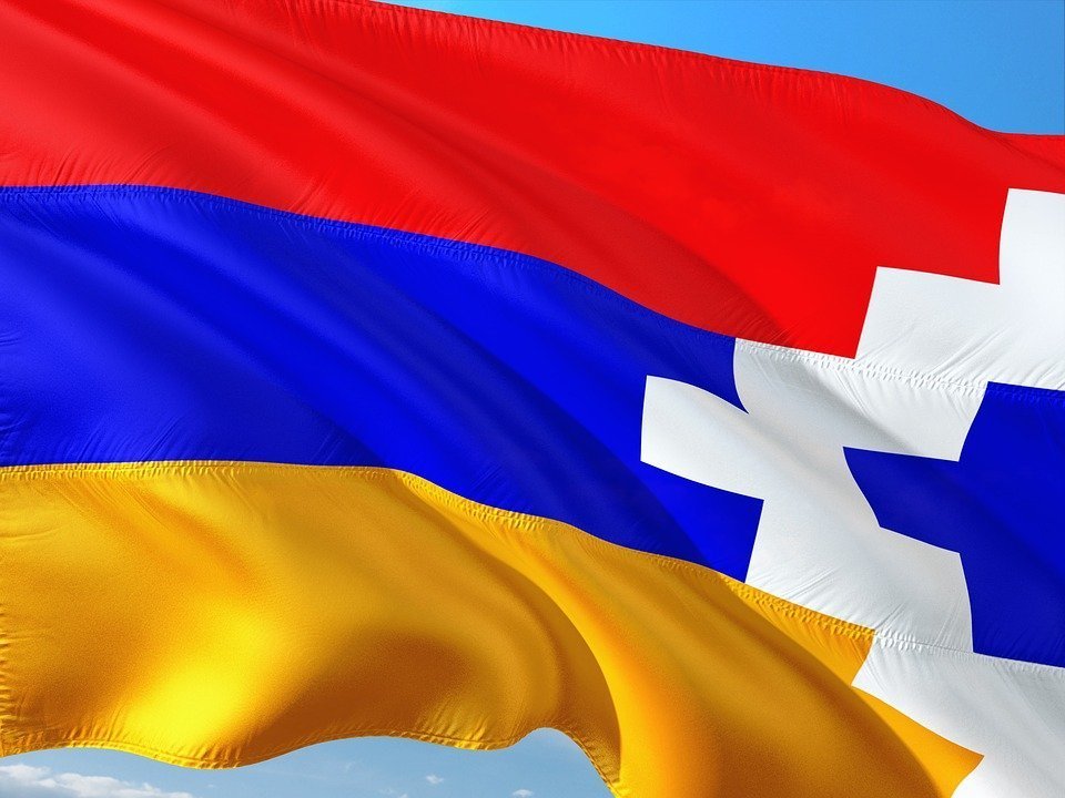 

Армения и Азербайджан обменялись телами погибших

