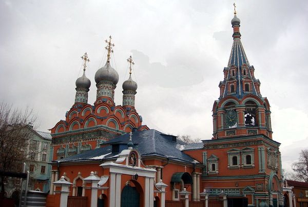 Уголовное дело возбудили против напавших на московский храм хулиганов