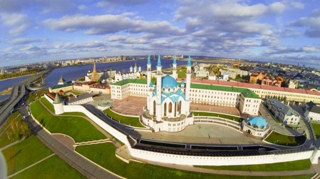 Самолет пришлось экстренно посадить в Казани из-за плохого самочувствия пассажира