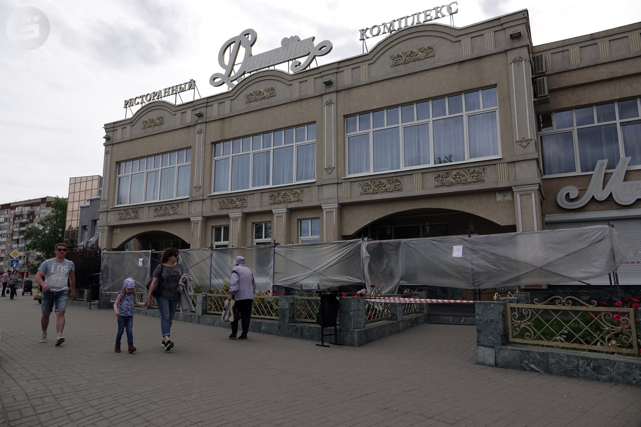 У пятерых сотрудников ресторана «Династия» в Ижевске заподозрили сальмонеллез