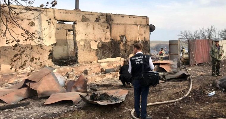 В Сарапульском районе Удмуртии возбудили уголовное дело после гибели двух людей на пожаре