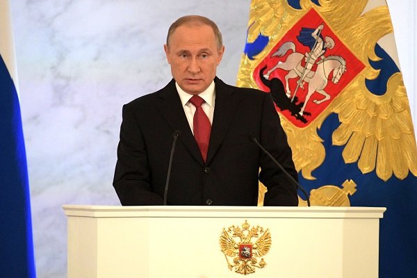 Владимир Путин подписал указ о признании выданных в Донецке и Луганске документов