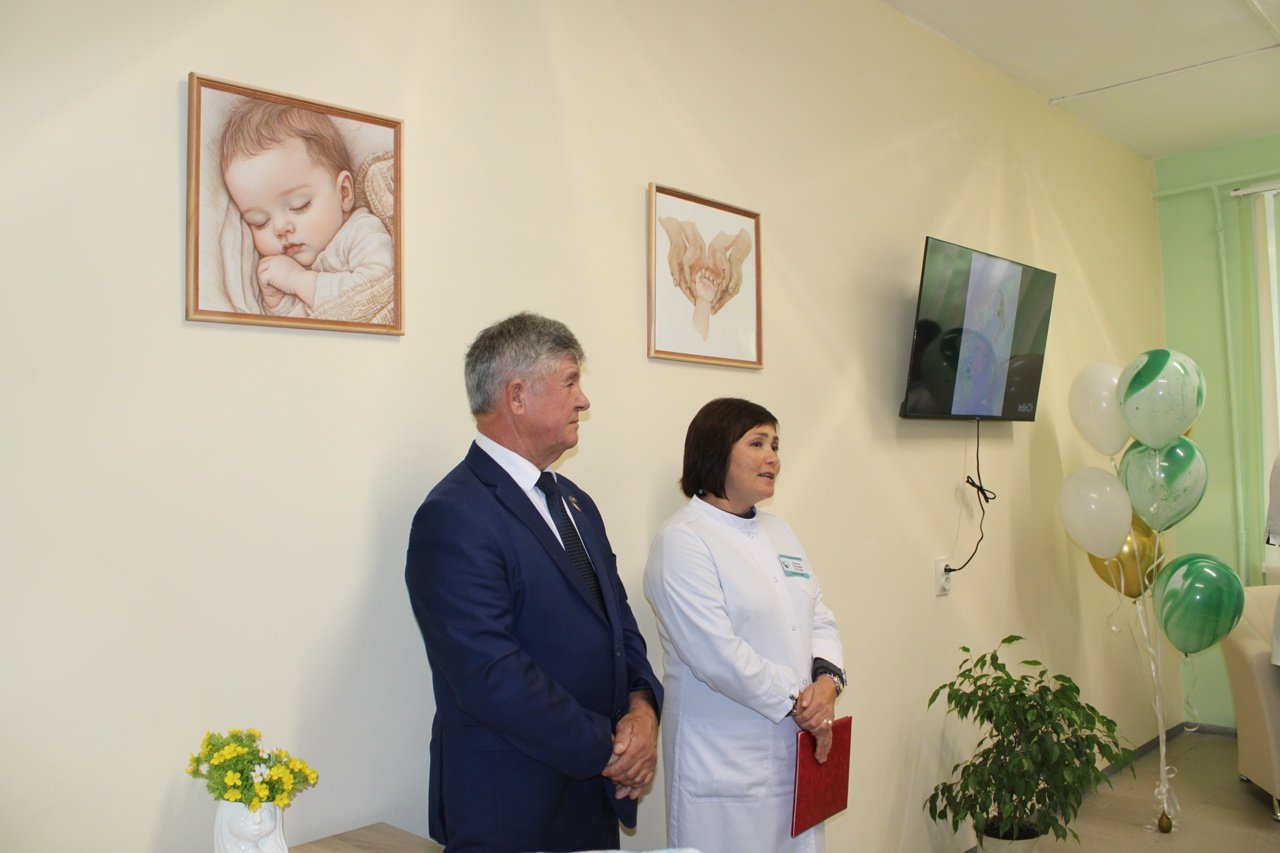 В Кезской районной больнице обустроили кабинет подготовки семьи к рождению ребенка