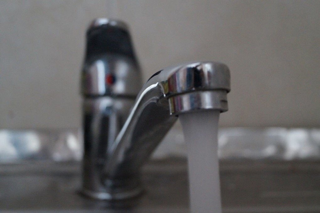 В питьевой воде в селе Сюмси обнаружили повышенное содержание бора и железа