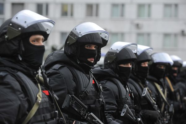 14 человек задержали в Московской области за изготовление поддельных паспортов для ИГ