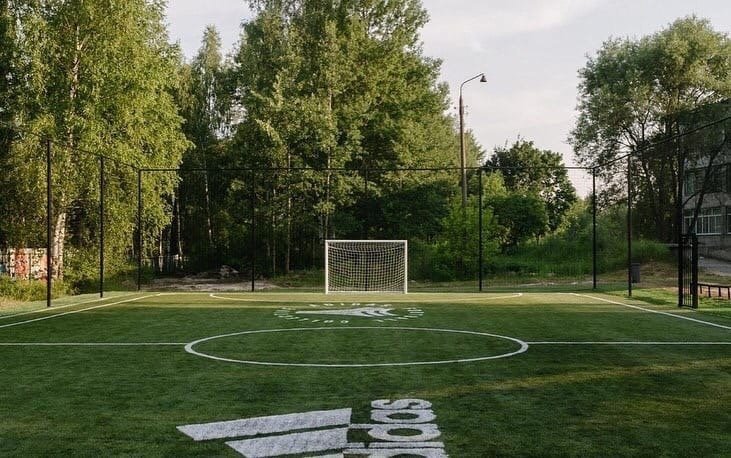 

В Удмуртии компания «Адидас» поможет построить новую футбольную площадку 

