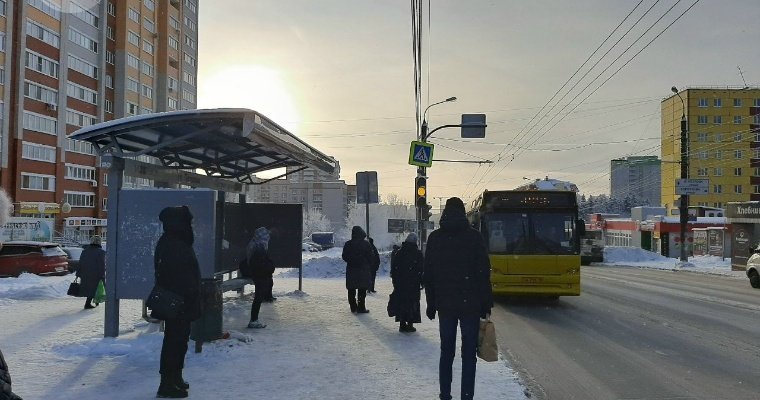 В новогодние праздники автобусы Ижевска будут ездить по расписанию выходных дней 