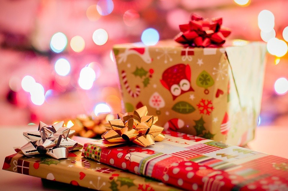 Более 50 тыс детей из Удмуртии, оказавшихся в трудной жизненной ситуации, получат новогодние подарки