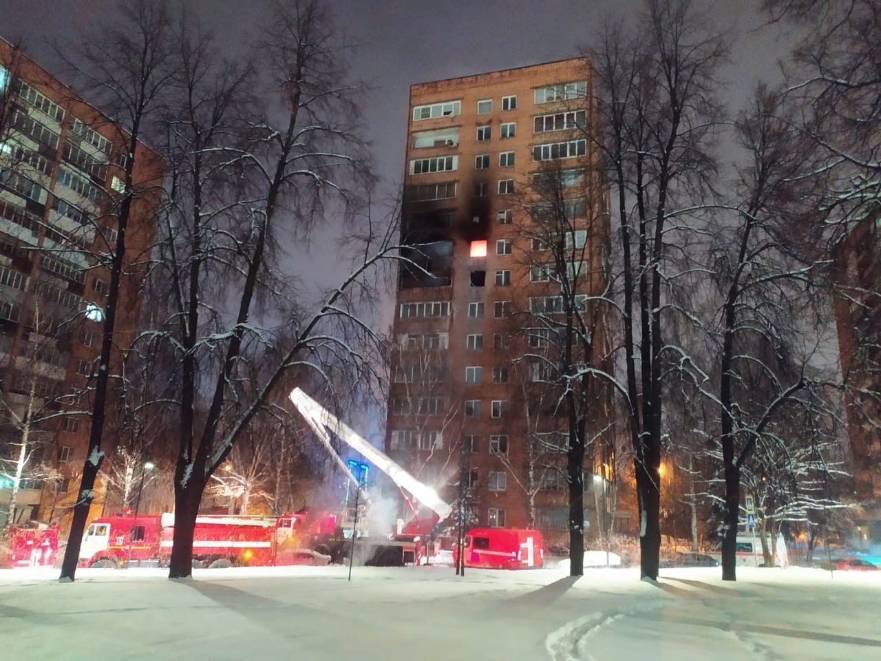 Итоги дня: пожар в доме на Центральной площади Ижевска и потепление на  выходных // ИА Сусанин - проверенные новости Ижевска и Удмуртии, факты и  описания событий.