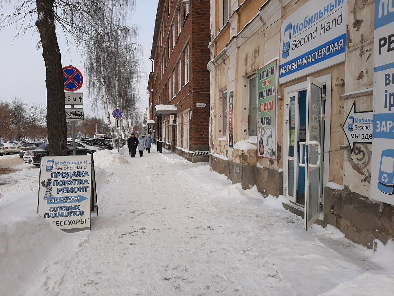 С улиц Воткинска в принудительном порядке уберут штендеры