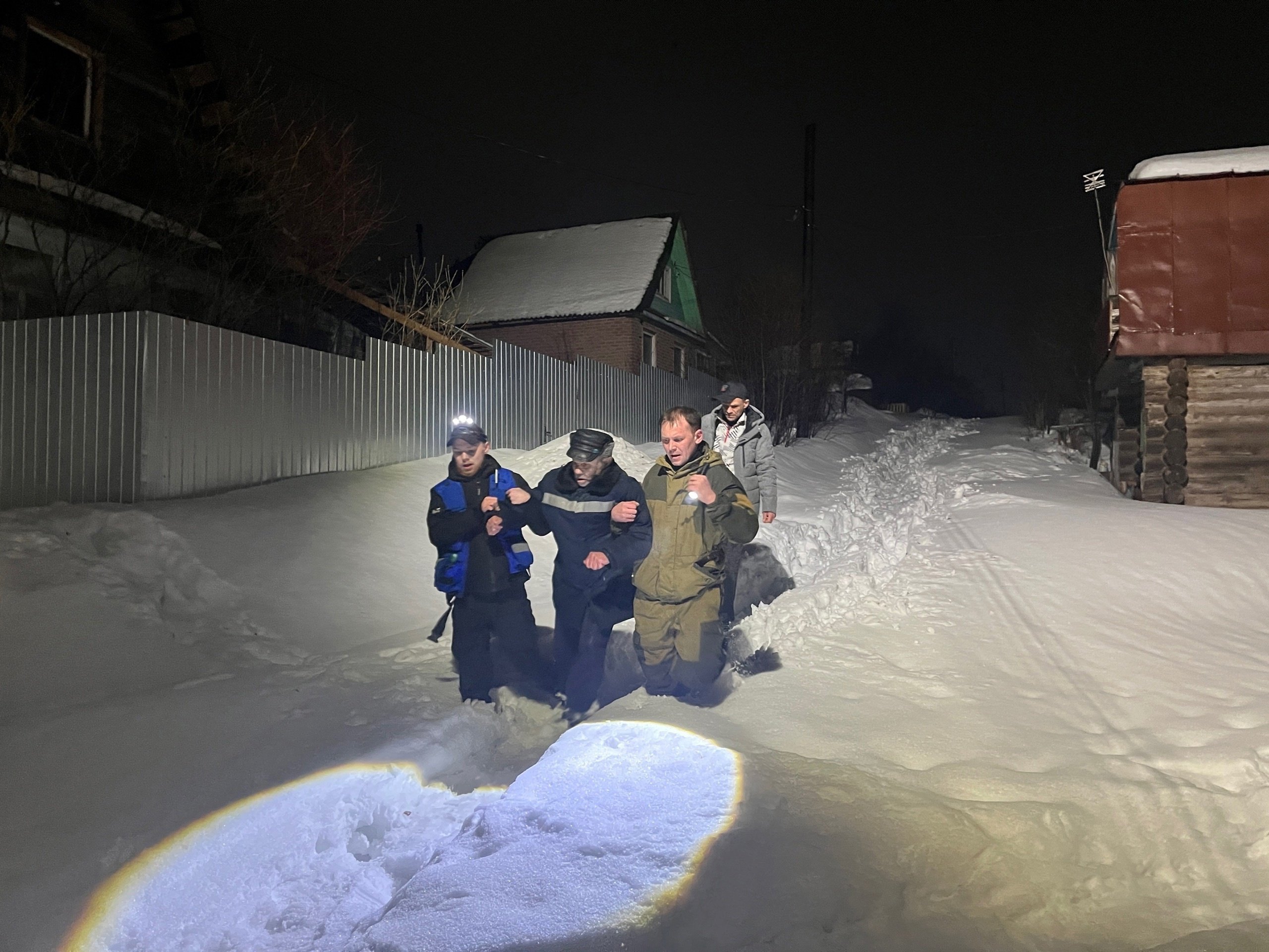 В Воткинске спасли пожилого мужчину, заплутавшего в садовом кооперативе