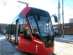 Журналисты и общественники проверили поступившие в Ижевск новые трамваи