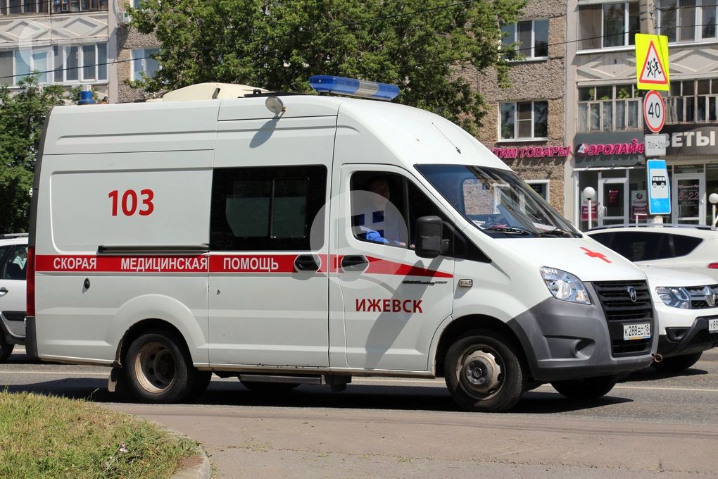 14 новых автомобилей для врачей купили в Удмуртии за счёт штрафов в бюджет Фонда ОМС