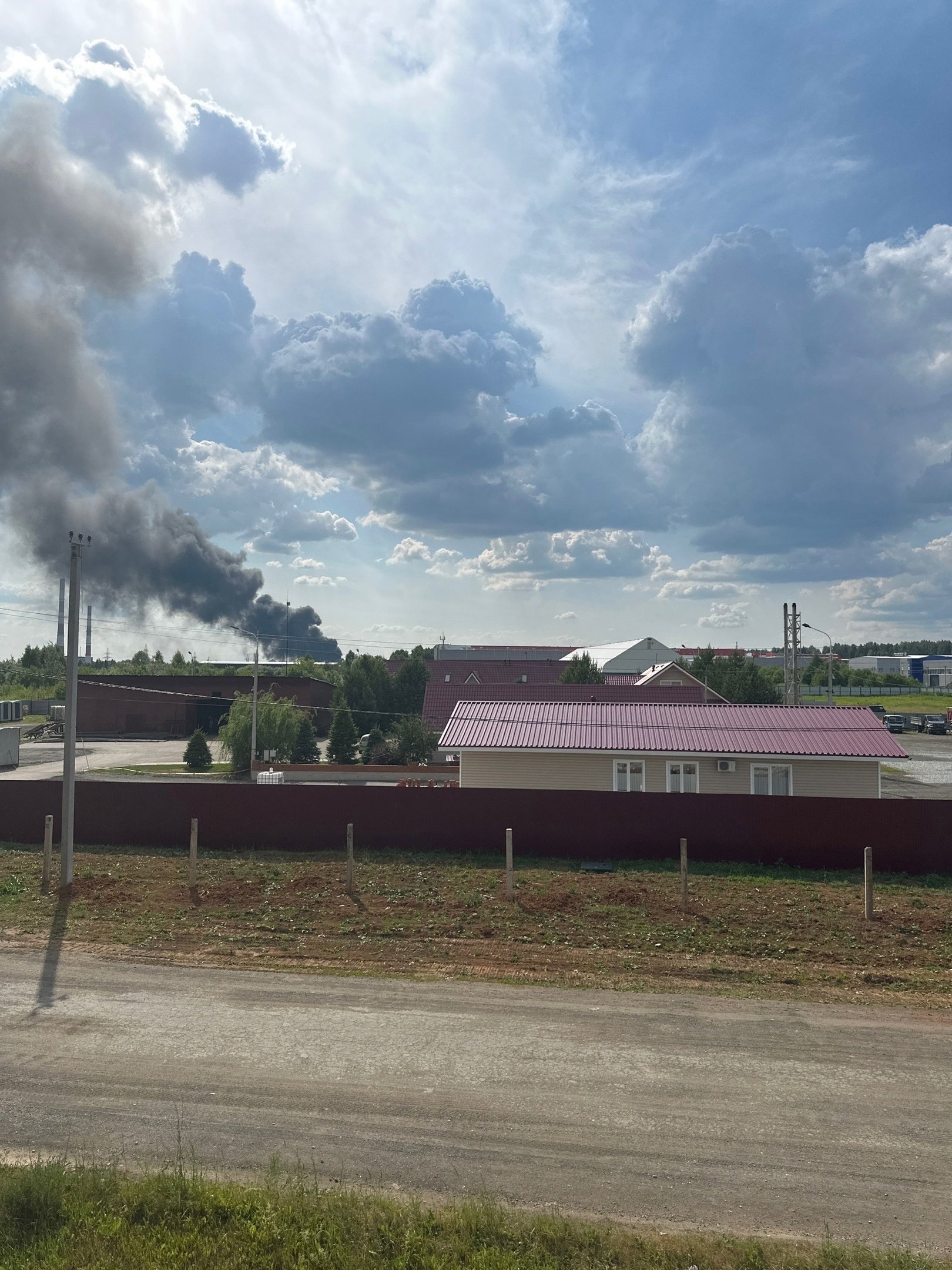 Итоги дня: чёрный столб дыма от пожара в Ижевске и избрание главы Киясовского района