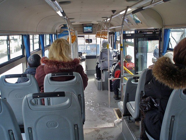 Отказавшийся бесплатно везти ветерана водитель автобуса в Уссурийске заплатит 100 тыс рублей 