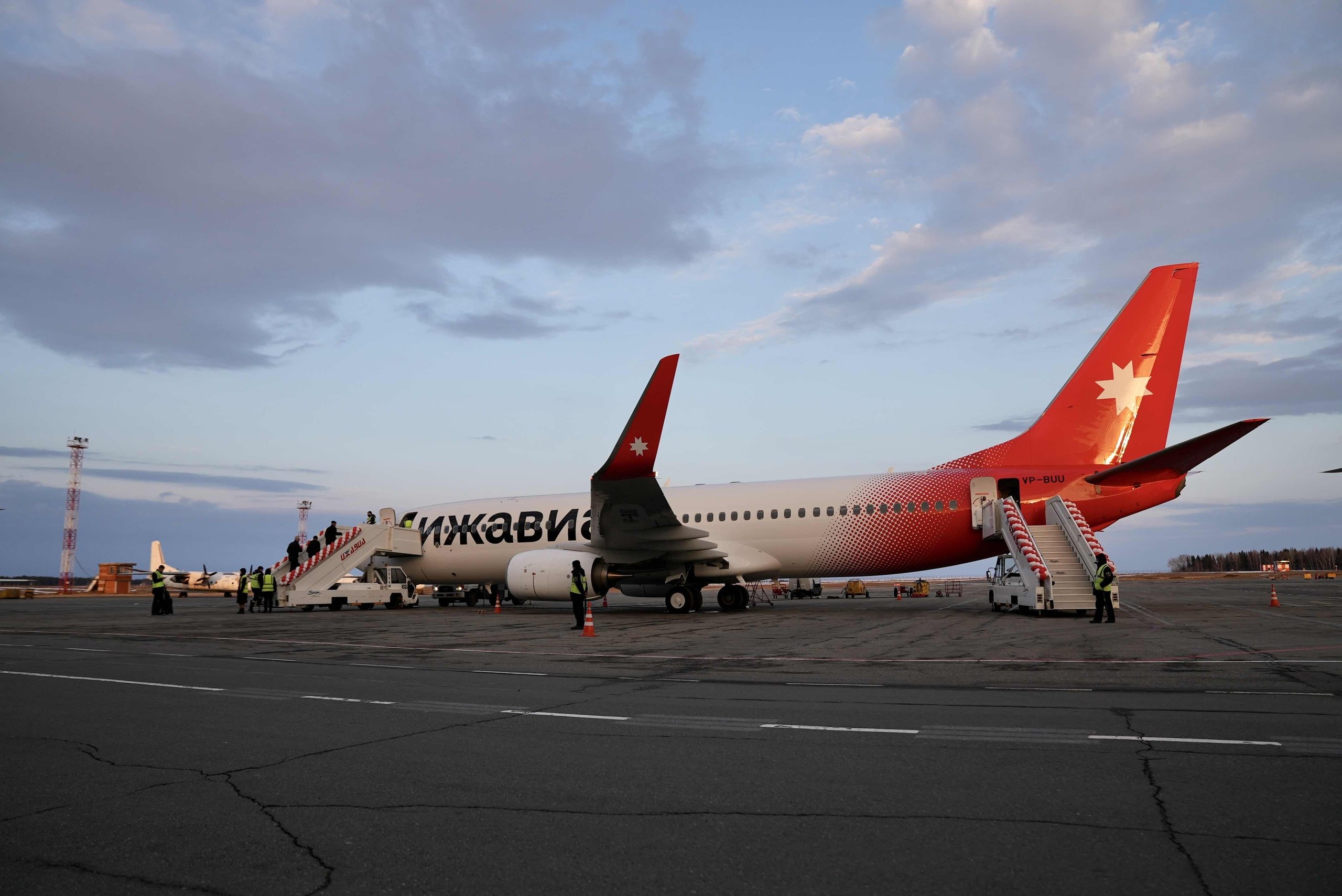 Авиакомпанию «Ижавиа» допустили к выполнению международных перевозок