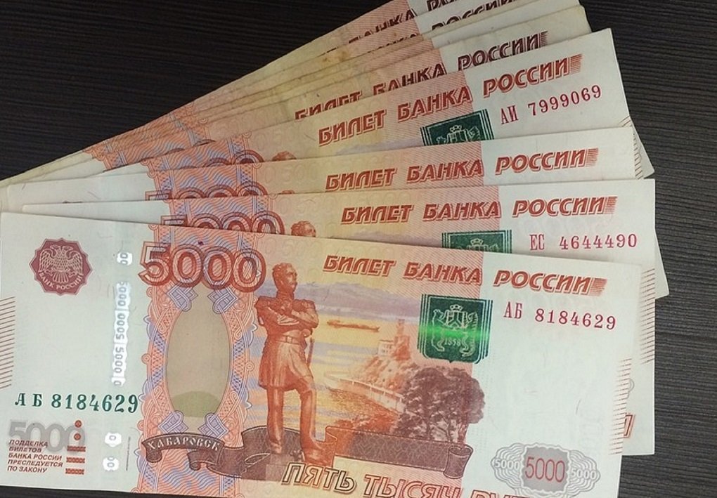 Явка с повинной: в Красноярском крае пропавшая с большими деньгами кассирша пришла в полицию