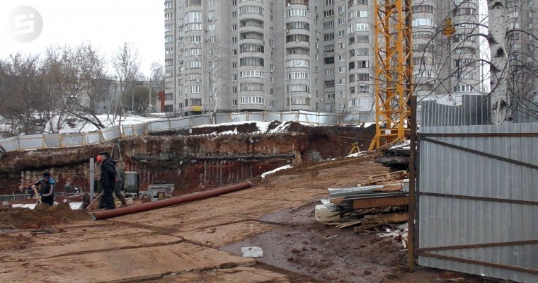 Факт самозахвата земли на улице Родниковой в Ижевске проверит прокуратура