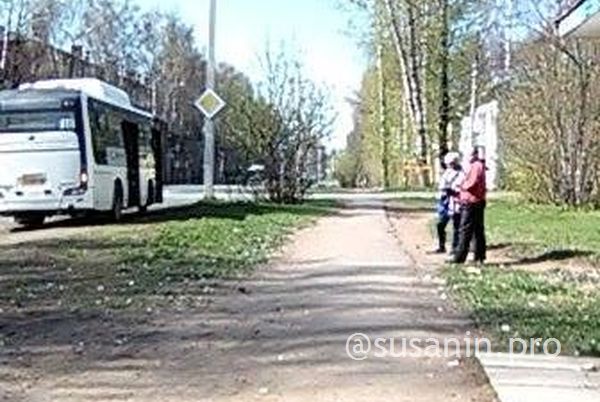 Остановка 9 мая автобусы. Остановка Серова Воткинск.