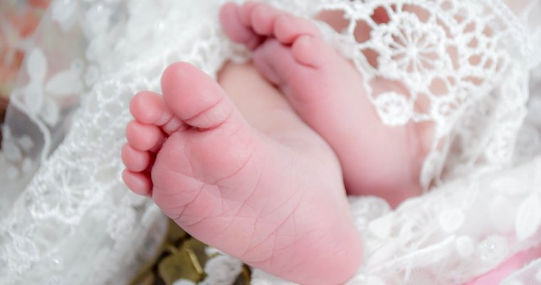 Регистрацию рождения ребенка в Удмуртии могут передать в МФЦ