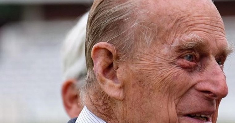 Муж Елизаветы II прекратит публичную деятельность с осени 2017 года