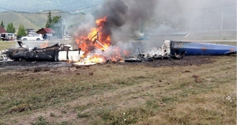 Не менее 6 человек погибли при крушении вертолета в Республике Алтай