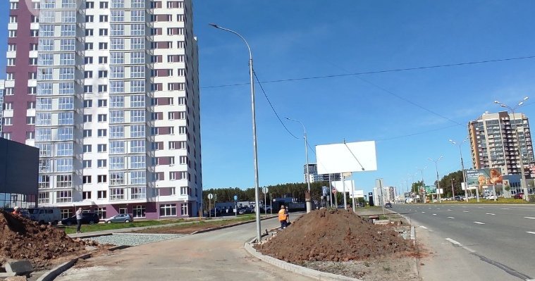 В администрации Ижевска пояснили длительность сигналов светофора на улице 10 лет Октября 