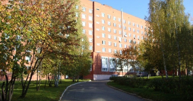 Два подразделения закрыли в РКБ №1 в Ижевске из-за коронавируса